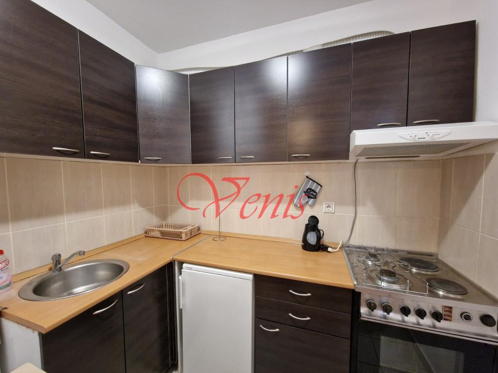 GRBAVICA ul.Tolstojeva 46 m2 - 400 Evra PET FRIENDLY ID#2236